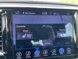 Used 2017 Chrysler Pacifica Touring-L image 6