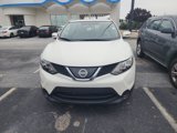 Used 2018 Nissan Rogue Sport SV image 2