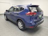 Used 2018 Nissan Rogue S image 5