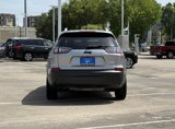 Used 2020 Jeep Cherokee Latitude w/ Advanced Safety Group image 5