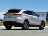 Used 2021 Toyota Venza LE image 4