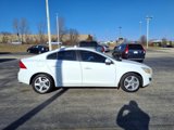Used 2012 Volvo S60 T5 w/ Multimedia Pkg image 2
