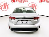 Used 2022 Toyota Corolla LE image 4