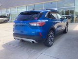 Used 2020 Ford Escape Titanium image 3