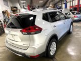 Used 2020 Nissan Rogue SV image 4