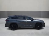Used 2024 Toyota Highlander LE image 5