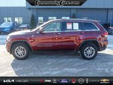 Used 2020 Jeep Grand Cherokee Laredo image 3