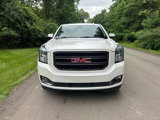 Used 2020 GMC Yukon XL SLT w/ Graphite Performance Edition image 3