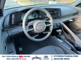 Certified 2025 Hyundai Elantra SE image 2