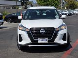 Used 2023 Nissan Kicks SV image 3