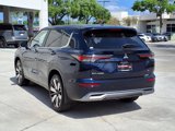 New 2025 Mitsubishi Outlander SE image 3