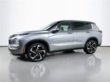 Used 2024 Mitsubishi Outlander SE image 3