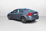 Used 2018 Volvo S60 T5 Inscription Platinum image 3