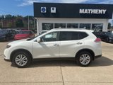 Used 2015 Nissan Rogue SV w/ SV Premium Package image 2