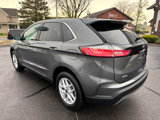 Used 2023 Ford Edge SEL w/ Convenience Package image 3