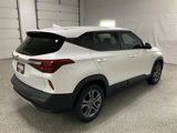 Used 2021 Kia Seltos LX image 5