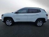 Used 2022 Jeep Compass Latitude w/ Sun and Sound Group image 2