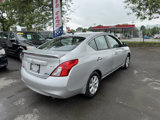 Used 2014 Nissan Versa SV w/ Convenience Package image 4