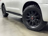 Used 2014 Toyota Sequoia Platinum image 2