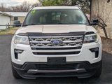 Used 2018 Ford Explorer XLT w/ Equipment Group 202A image 2