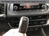 Used 2023 Nissan Rogue SV image 3