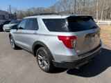 Certified 2022 Ford Explorer XLT w/ Equipment Group 202A image 4