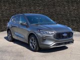 Used 2023 Ford Escape ST-Line image 2