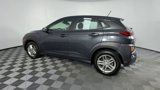 Used 2021 Hyundai Kona SE image 6