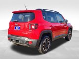 Used 2016 Jeep Renegade Trailhawk image 3