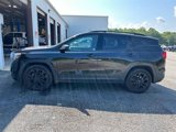 Used 2020 GMC Terrain SLE w/ Elevation Edition image 5