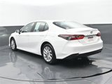 Used 2022 Toyota Camry LE image 3