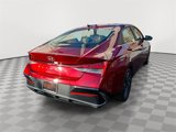 Used 2024 Hyundai Elantra SEL w/ Convenience Package image 4