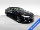 Used 2020 Ford Fusion Titanium image 3