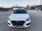 Used 2018 Hyundai Accent SE image 2