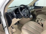 Used 2007 Hyundai Entourage Limited image 5