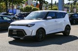 Certified 2023 Kia Soul LX image 4