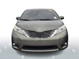 Used 2014 Toyota Sienna XLE image 2