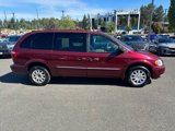 Used 2001 Chrysler Town & Country LXi image 4