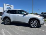 Used 2023 Nissan Rogue SV image 3
