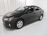 Used 2020 Hyundai Elantra SE w/ Winter Weather Package image 3