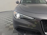 Used 2018 Alfa Romeo Stelvio Ti image 2