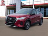 Used 2024 Nissan Kicks SV image 2