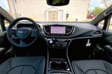New 2024 Chrysler Pacifica Limited w/ S Appearance Package image 5