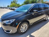 Used 2023 Chrysler Voyager LX image 2