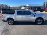 Used 2022 Ford Maverick Lariat image 2