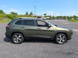 Used 2021 Jeep Cherokee Limited image 2