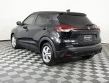 Used 2022 Nissan Kicks S image 5