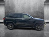 Used 2017 Jeep Grand Cherokee Limited w/ Luxury Group II image 4