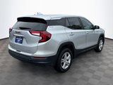 Used 2022 GMC Terrain SLE image 5
