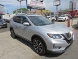 Used 2017 Nissan Rogue SL w/ SL Premium Package image 2